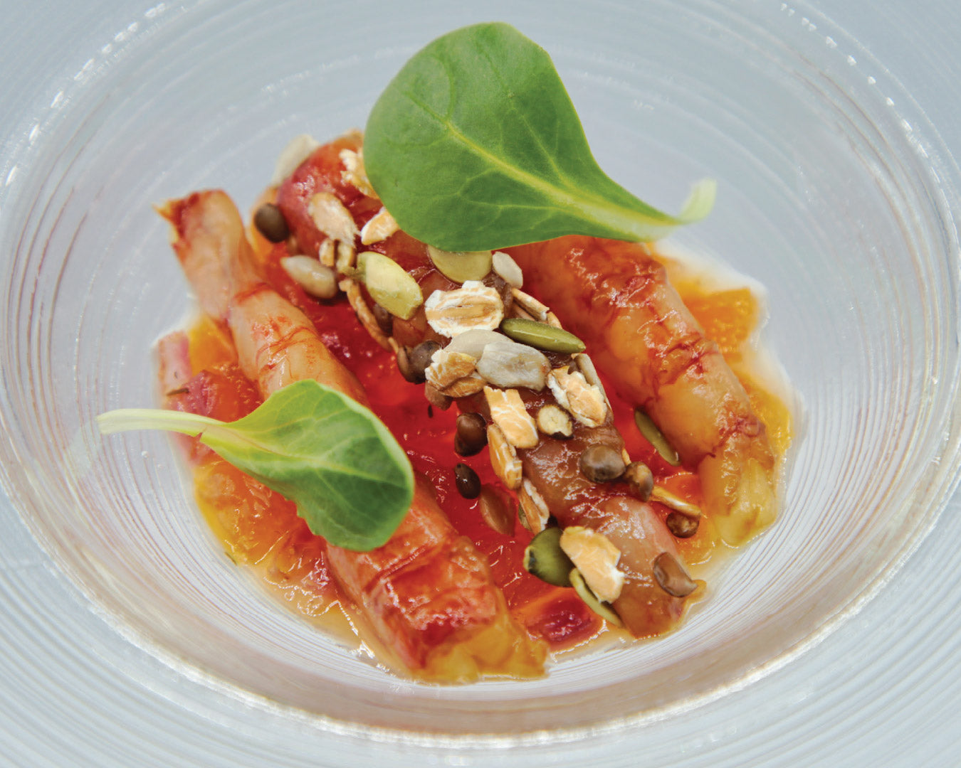 Gamberi Rossi Marinati in Salsa di Soia e Olio di Sesamo su Composta di Arance e Cipolla Rossa